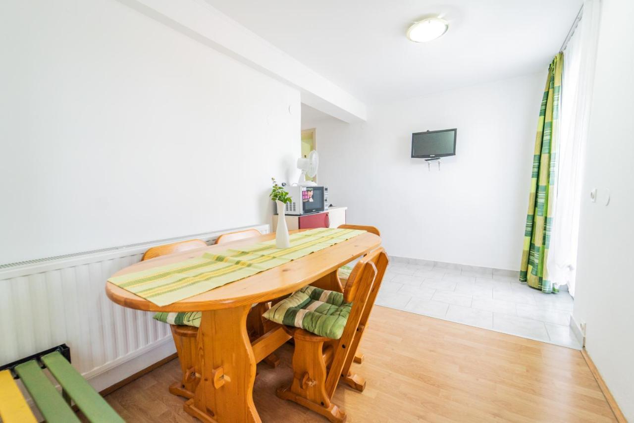 פטוי Panorama B&B מראה חיצוני תמונה
