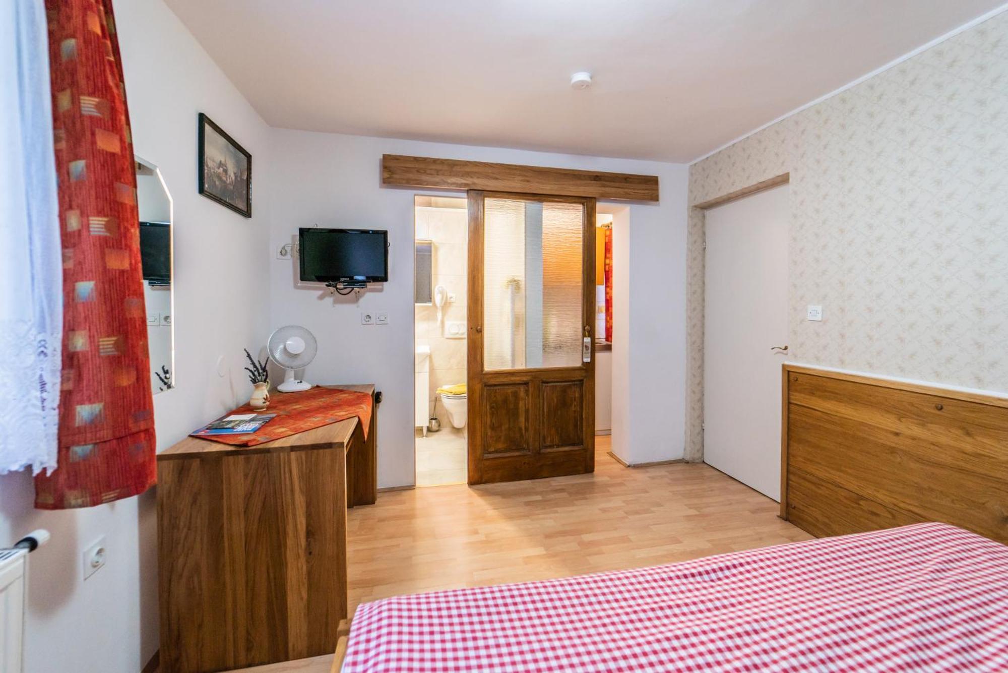 פטוי Panorama B&B חדר תמונה