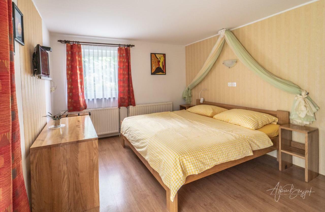פטוי Panorama B&B מראה חיצוני תמונה